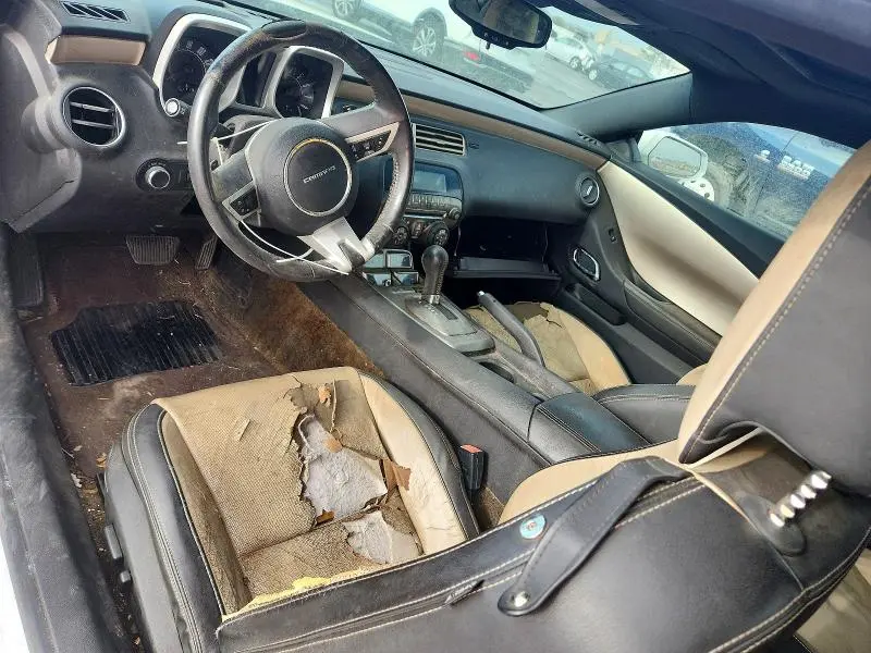 2011 CHEVROLET CAMARO LT  