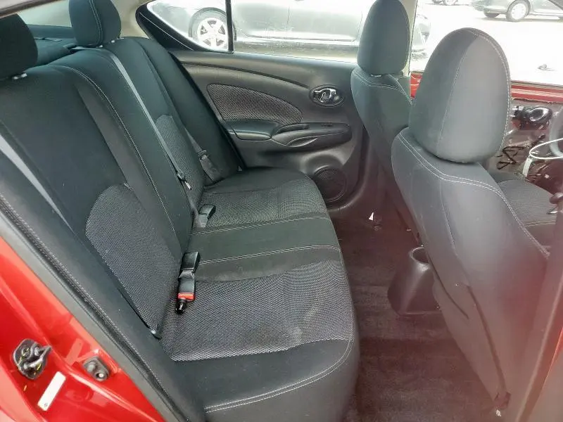 2018 NISSAN VERSA S  