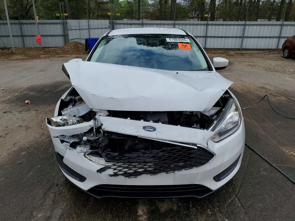2018 FORD FOCUS SE  