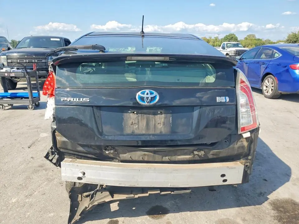 2012 TOYOTA PRIUS TWO  