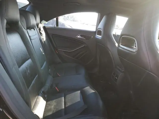 2019 MERCEDES-BENZ CLA 250 4MATIC  