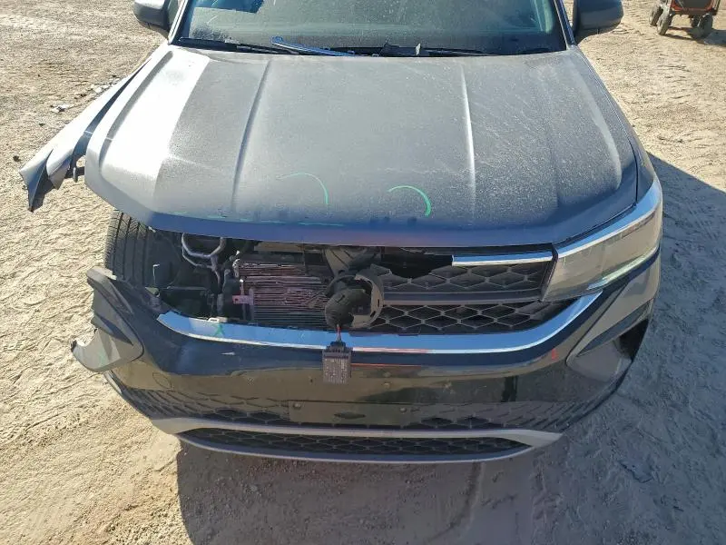 2024 VOLKSWAGEN TAOS S  