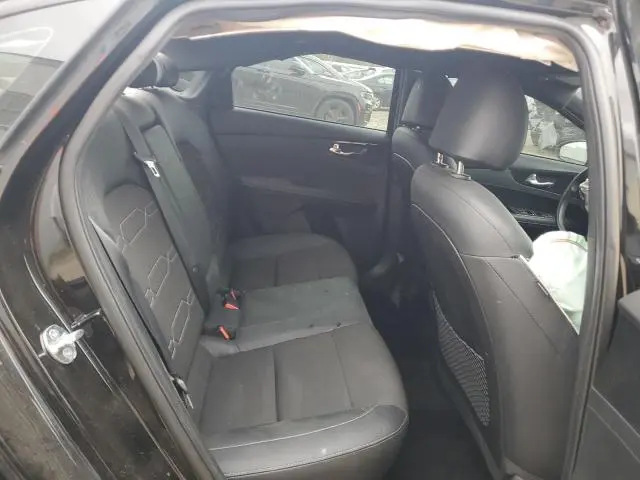 2023 KIA FORTE GT LINE  