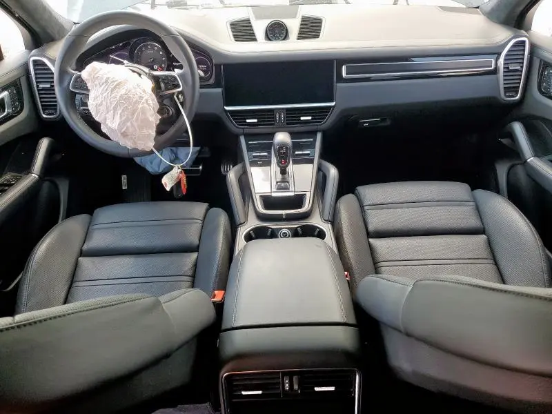 2023 PORSCHE CAYENNE GTS COUPE  