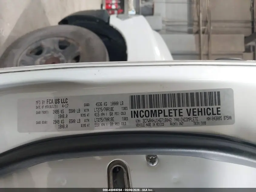 2017 RAM 2500 TRADESMAN  4X2 8' BOX