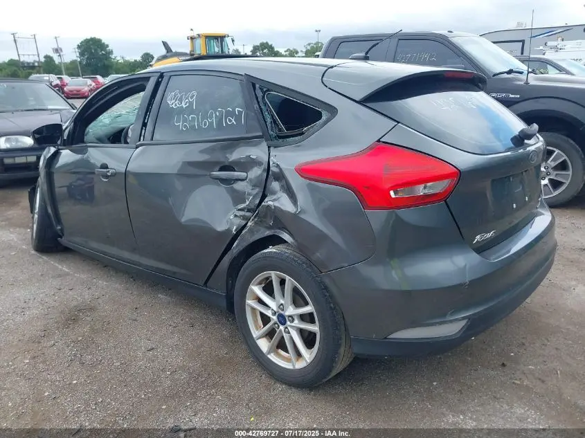 2015 FORD FOCUS SE