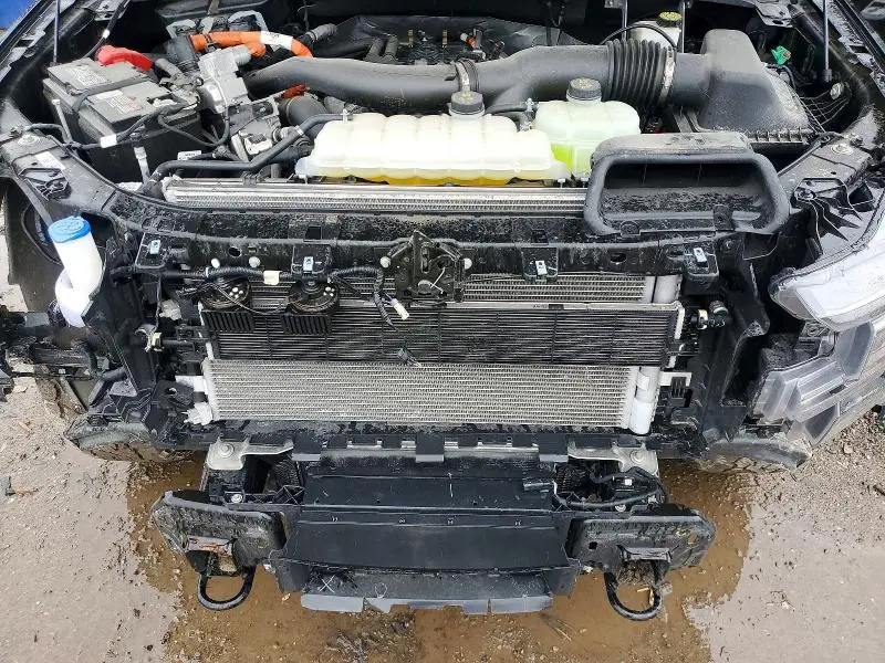 2024 FORD F150 LARIAT  