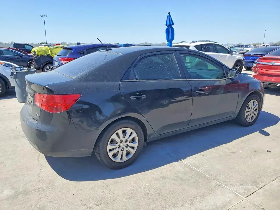 2013 KIA FORTE EX  