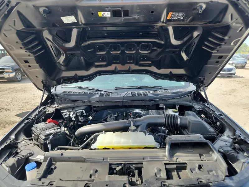 2025 FORD F150 XLT  
