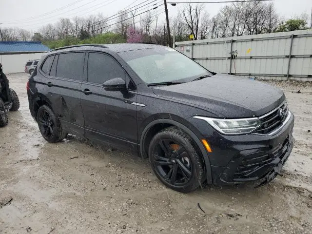 2024 VOLKSWAGEN TIGUAN SE R-LINE BLACK  