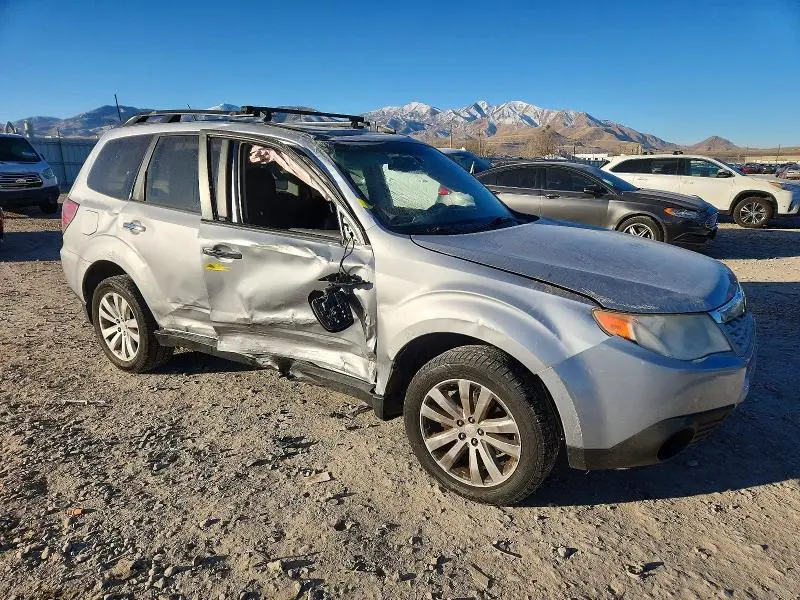 2012 SUBARU FORESTER 2.5X PREMIUM  