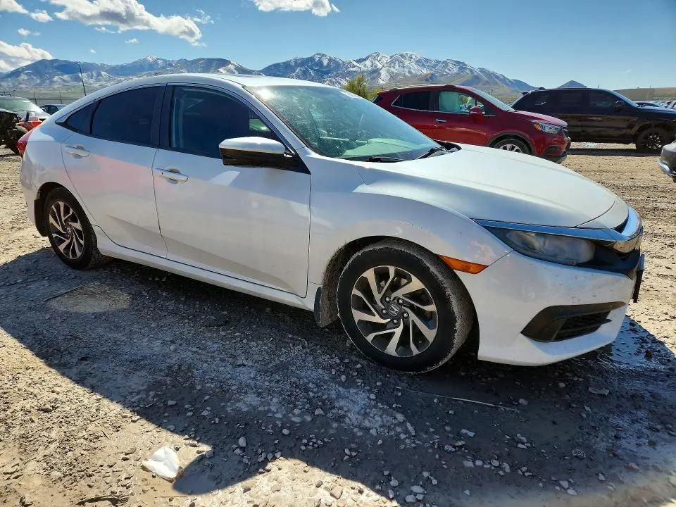 2017 HONDA CIVIC EX  