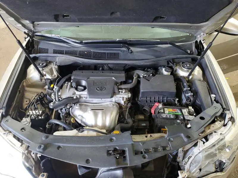 2014 TOYOTA CAMRY XLE  