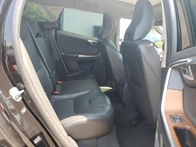 2017 VOLVO XC60 T5 INSCRIPTION  