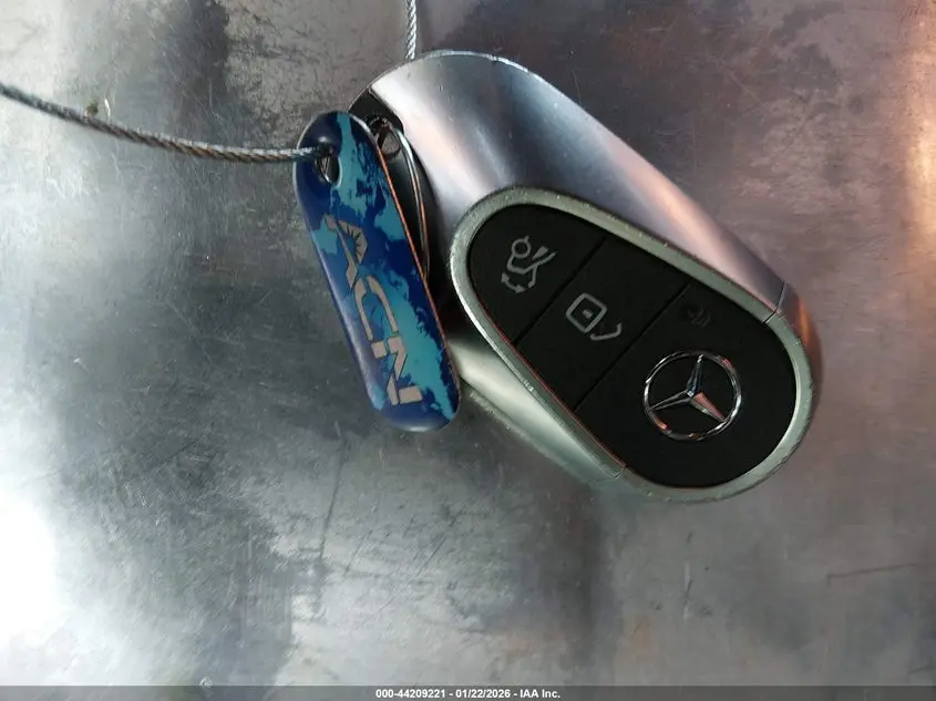 2025 MERCEDES-BENZ GLC 300 4MATIC SUV