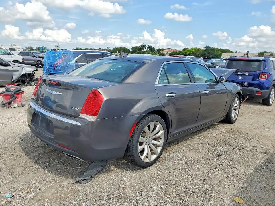 2020 CHRYSLER 300 LIMITED  