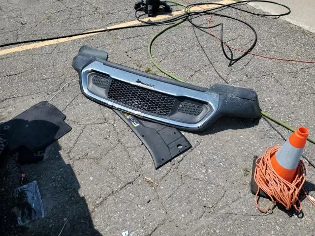 2025 JEEP GRAND CHEROKEE 4XE  