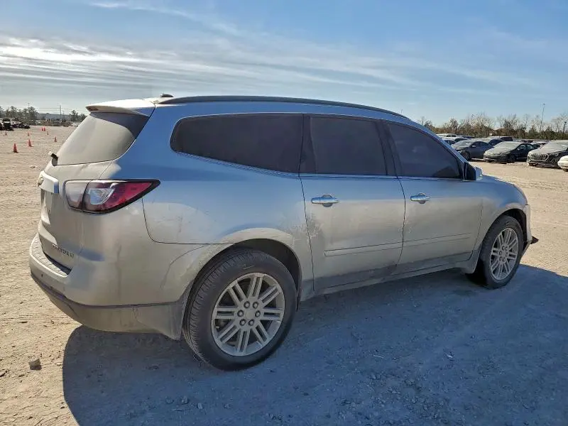 2015 CHEVROLET TRAVERSE LT  
