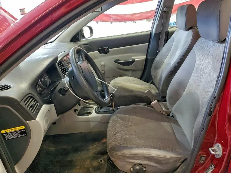 2011 HYUNDAI ACCENT GLS  