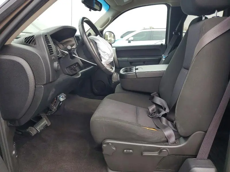 2011 CHEVROLET SILVERADO K1500 LT  