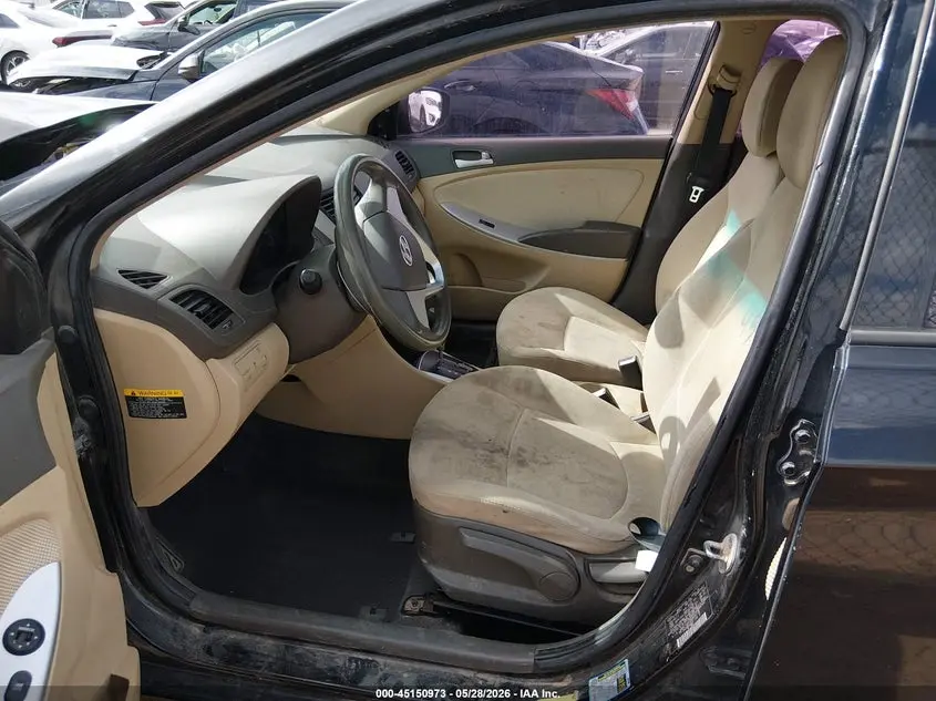 2012 HYUNDAI ACCENT GLS