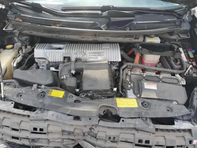 2013 TOYOTA PRIUS   