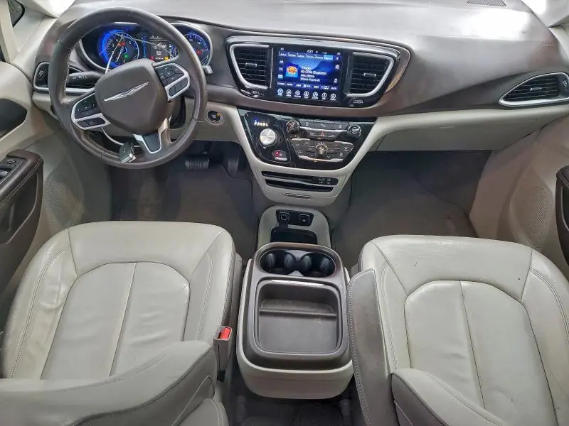 2017 CHRYSLER PACIFICA TOURING L  