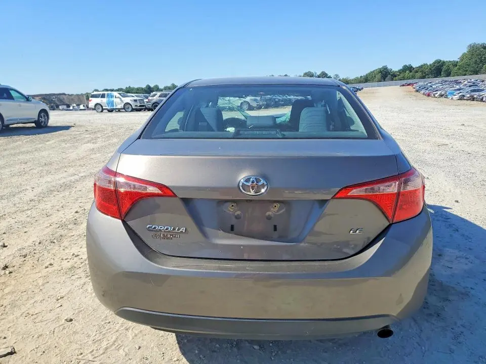 2018 TOYOTA COROLLA LE  