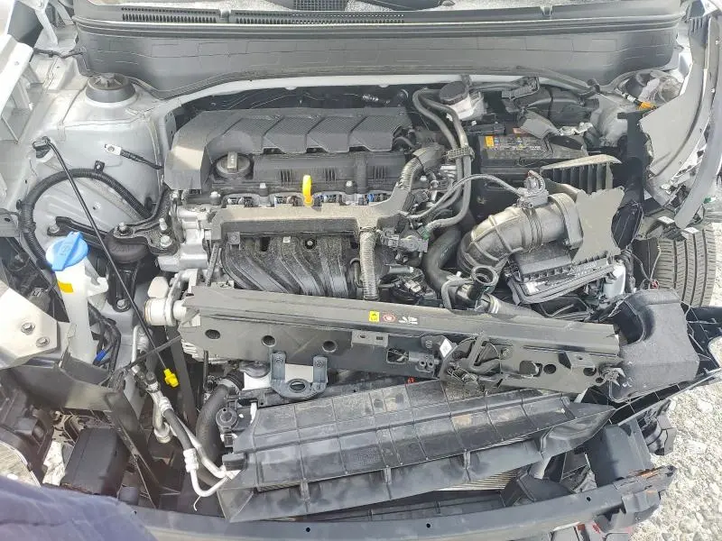 2025 HYUNDAI VENUE SE  