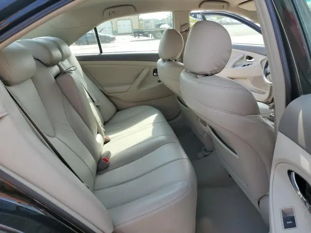 2010 TOYOTA CAMRY BASE  
