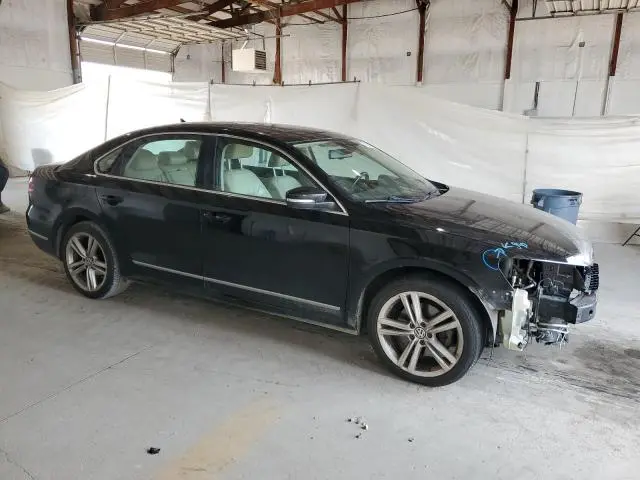 2013 VOLKSWAGEN PASSAT SEL  