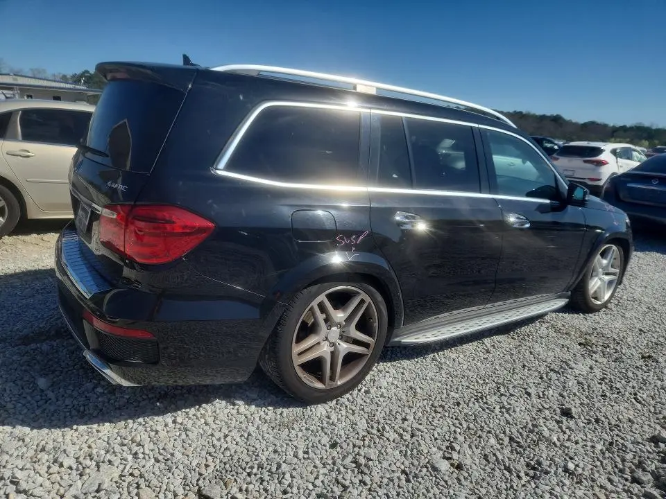 2015 MERCEDES-BENZ GL 550 4MATIC  