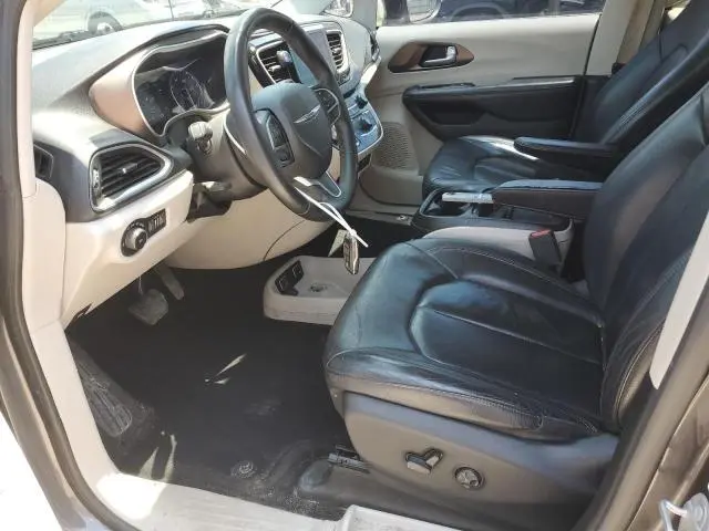 2017 CHRYSLER PACIFICA TOURING L