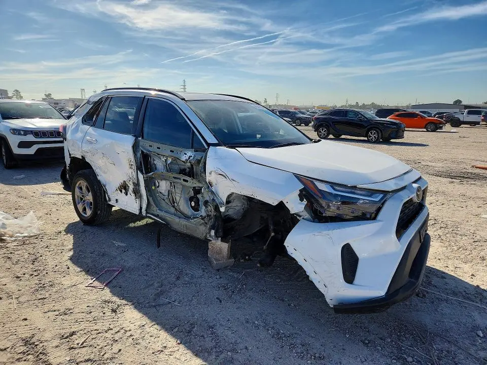 2022 TOYOTA RAV4   