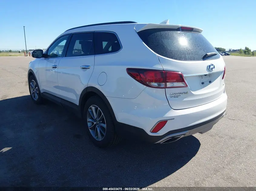 2017 HYUNDAI SANTA FE SE