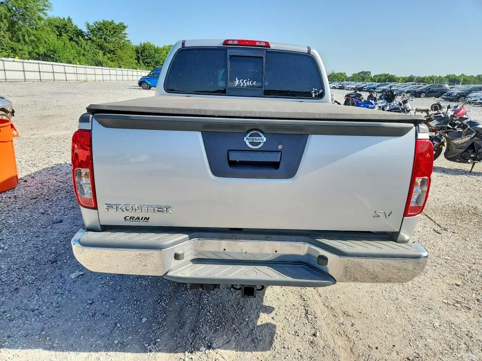 2019 NISSAN FRONTIER SV  