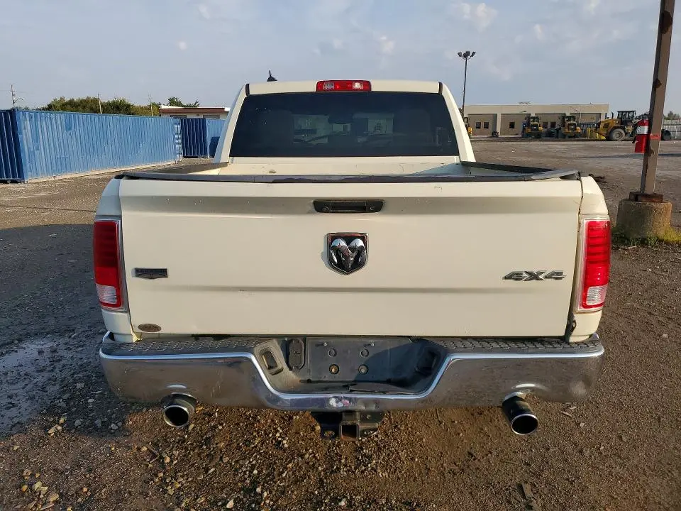 2016 RAM 1500 LARAMIE  