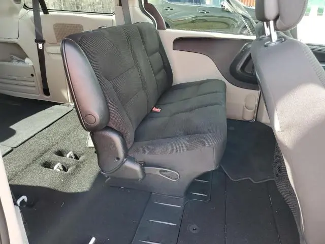 2020 DODGE GRAND CARAVAN SE  