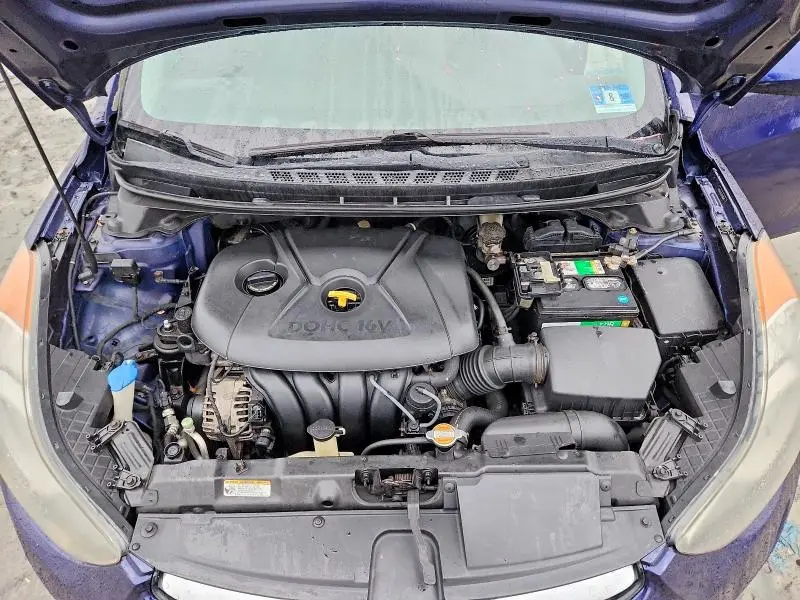 2012 HYUNDAI ELANTRA GLS  