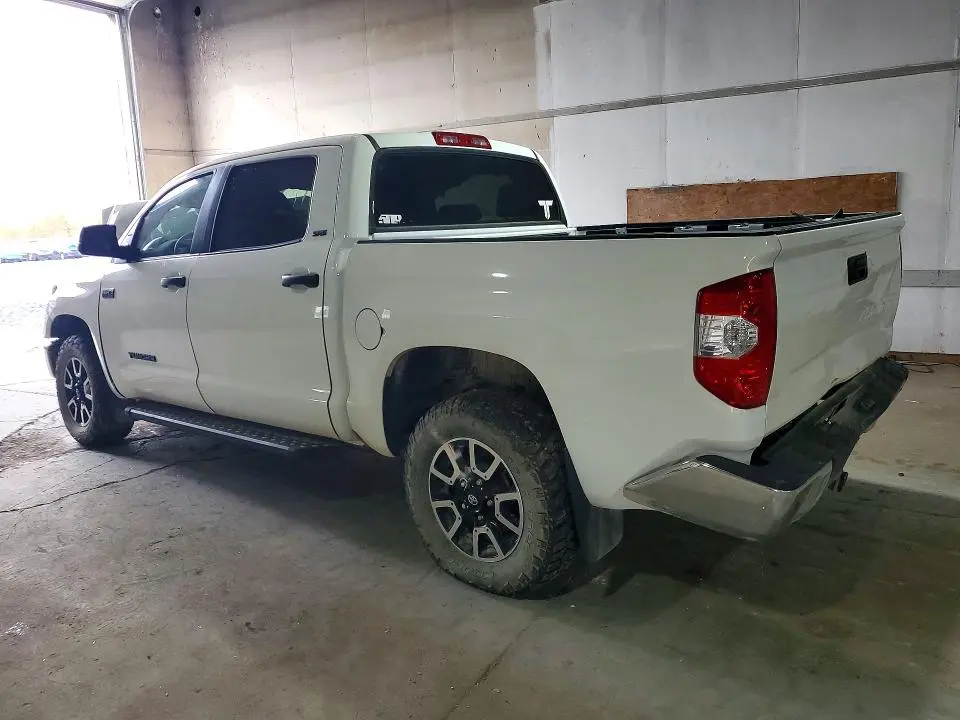 2019 TOYOTA TUNDRA SR5  