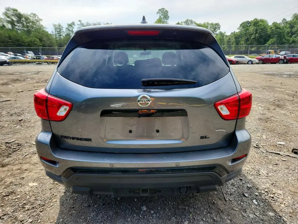 2020 NISSAN PATHFINDER SL  