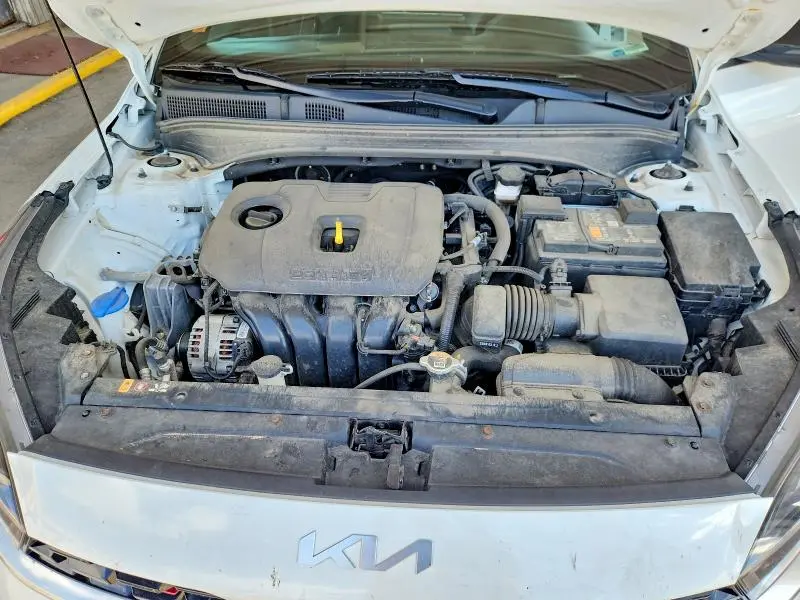 2023 KIA FORTE GT LINE  