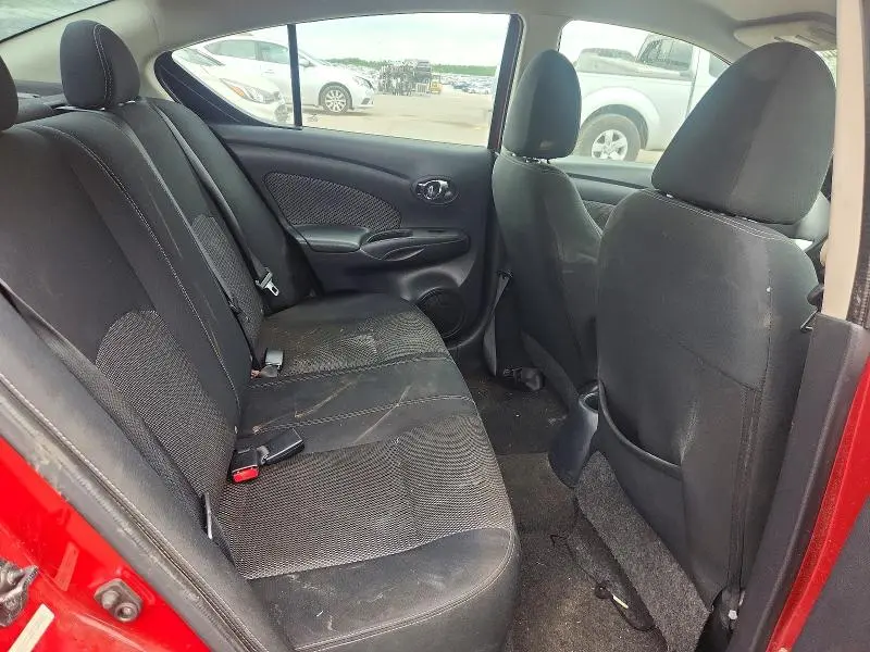 2015 NISSAN VERSA 1.6 SV  