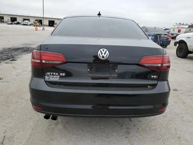 2016 VOLKSWAGEN JETTA SE  