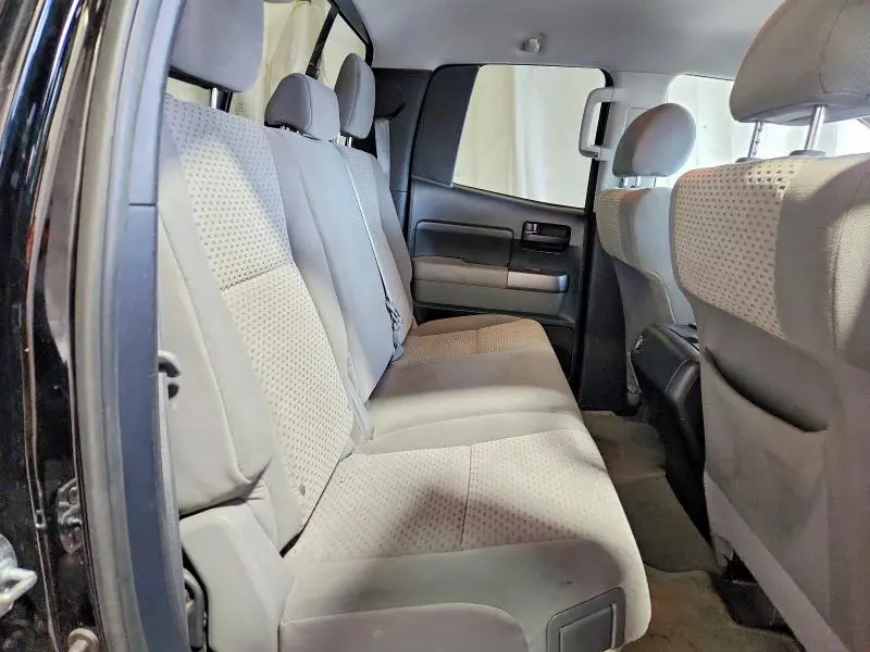 2010 TOYOTA TUNDRA DOUBLE CAB SR5  