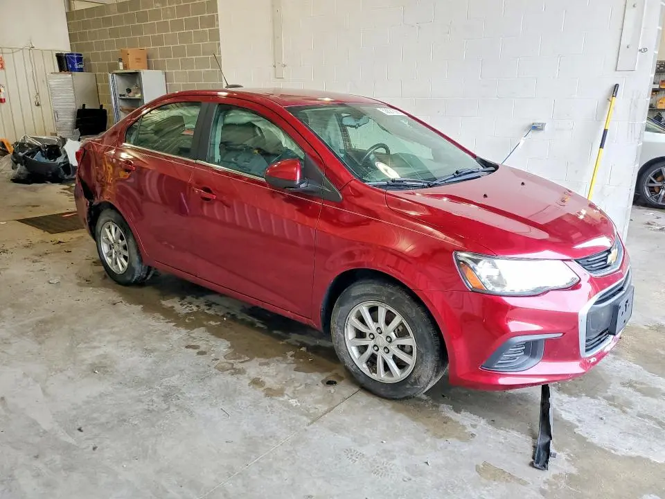 2019 CHEVROLET SONIC LT  