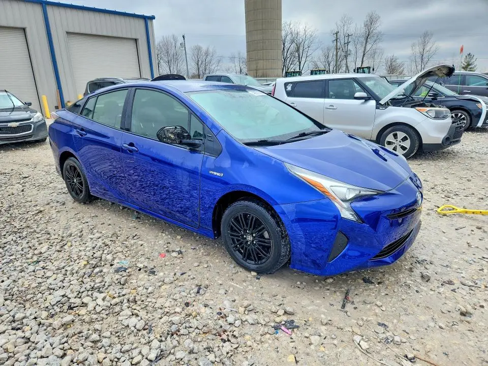2016 TOYOTA PRIUS THREE  