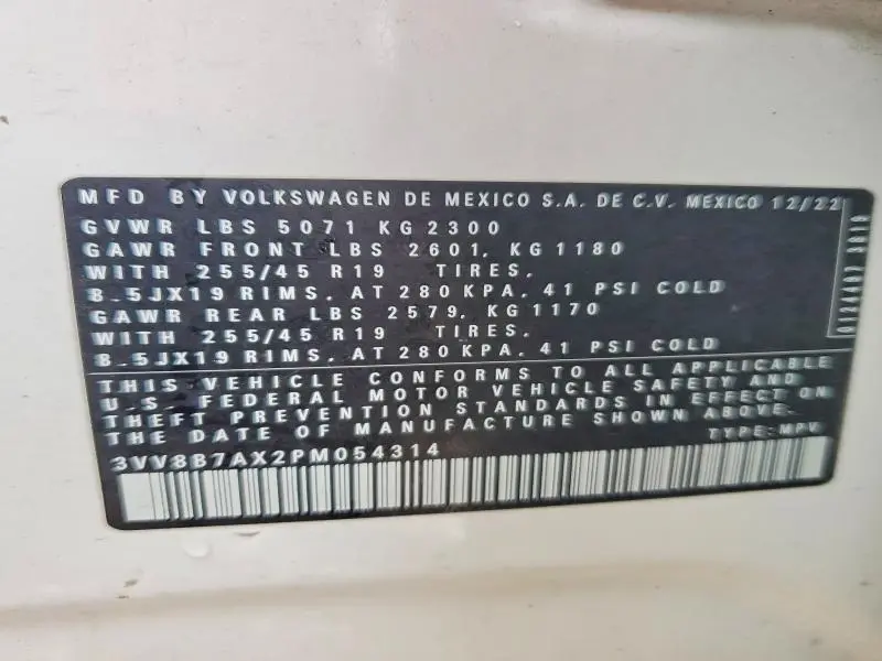 2023 VOLKSWAGEN TIGUAN SE R-LINE BLACK  