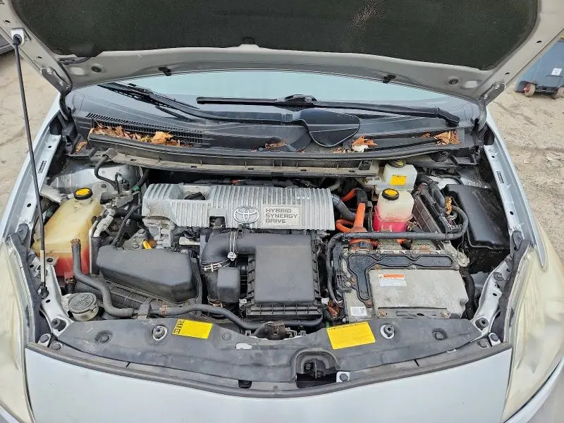 2012 TOYOTA PRIUS TWO  