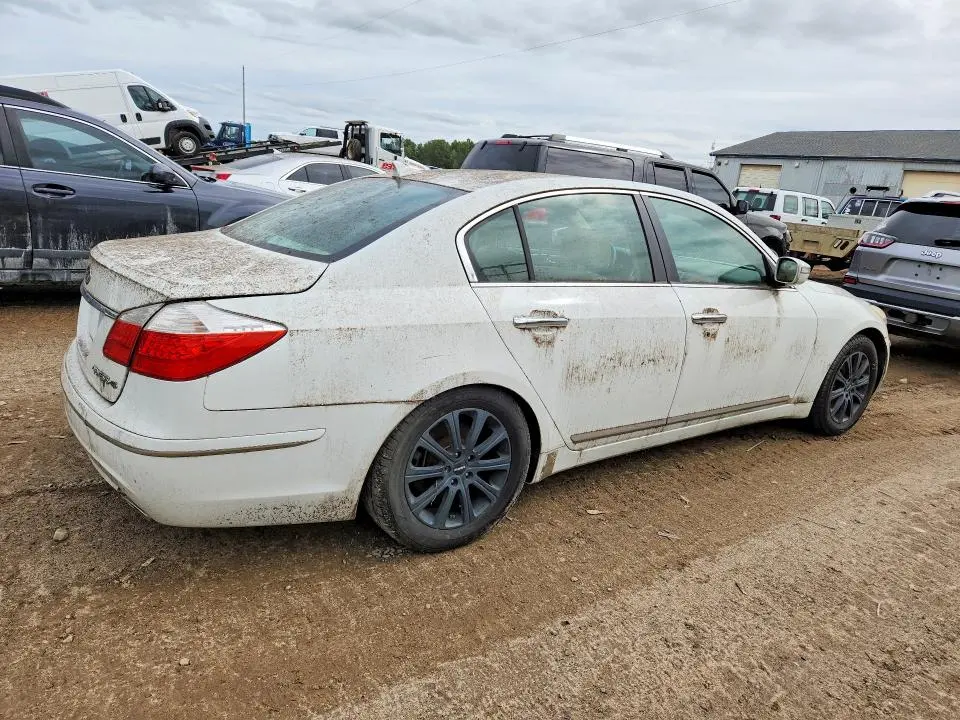 2010 HYUNDAI GENESIS 4.6L  